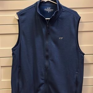 vineyard vines Vest